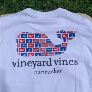 Vineyard Vines T-Shirt